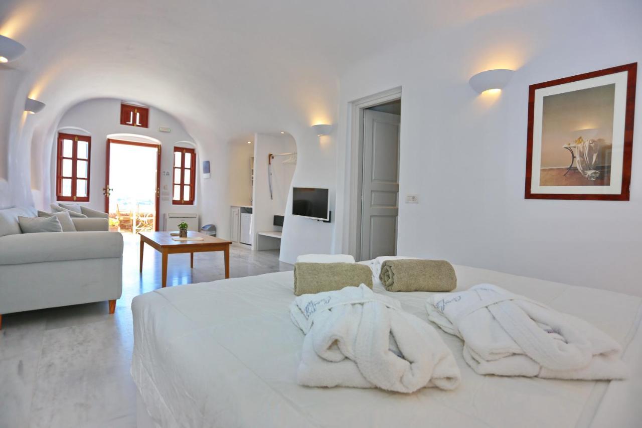 Oia Mare Villas (Adults Only) Ngoại thất bức ảnh